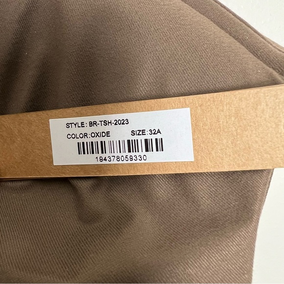 SKIMS FITS EVERYBODY T-SHIRT BRA NWT - OXIDE - Picture 5 of 7